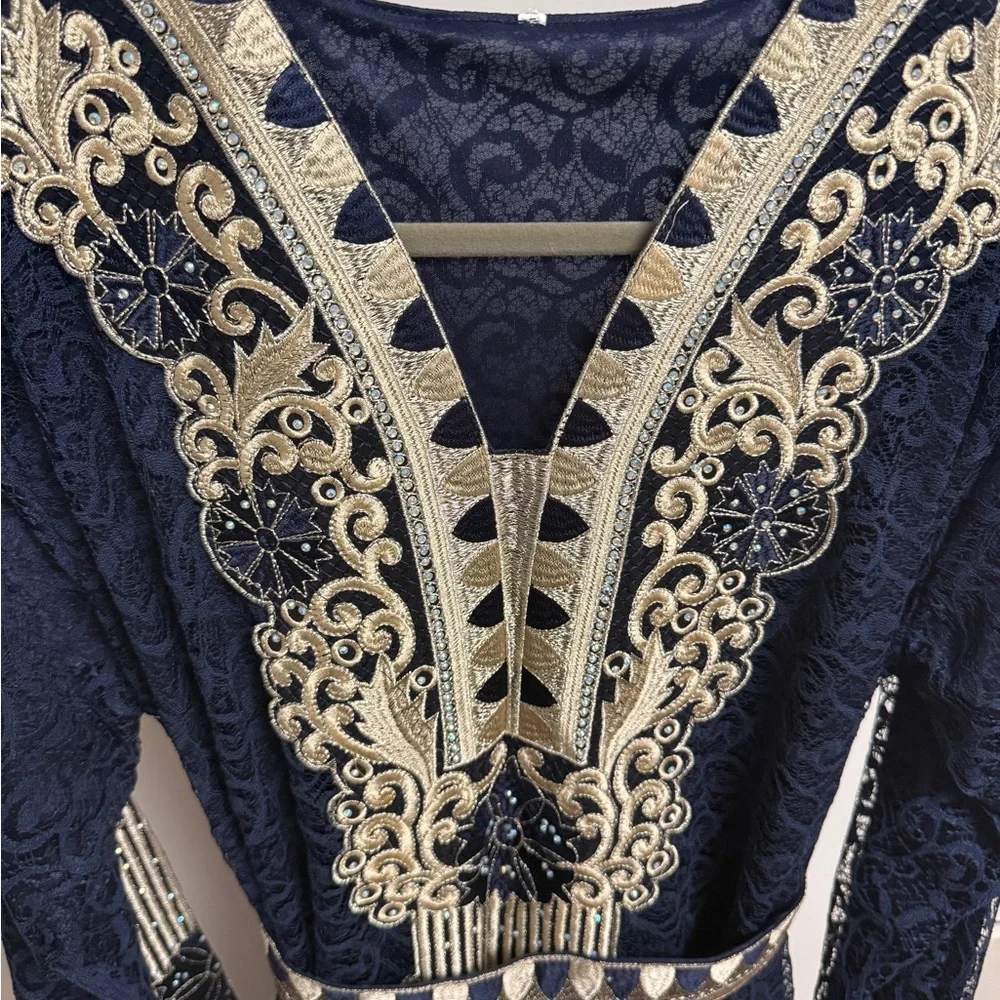 Arabian Embroidered Navy Dress with Gold Accents with belt fits L/XL with Stretc - Picture 4 of 11